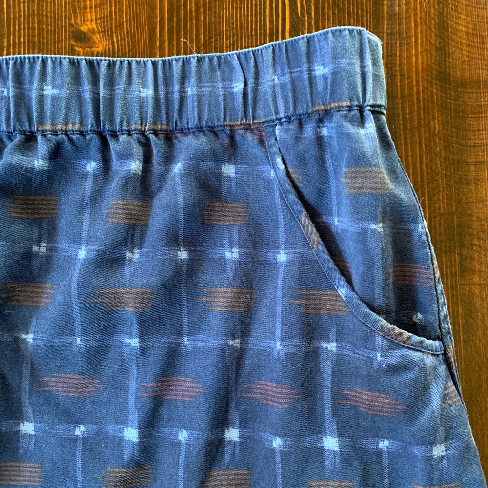 Patagonia Blue and Red Patterned Skirt